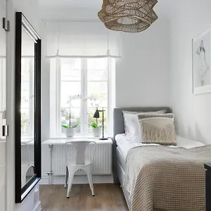 wow-foreningsgatan-9.gothenburg-hotel.com/