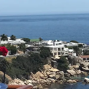 https://51-on-camps-bay.hotels-capetown.com